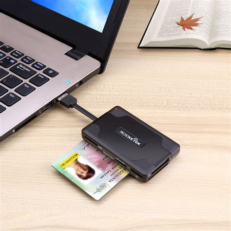 computer smart card reader|notebook with smart card reader.